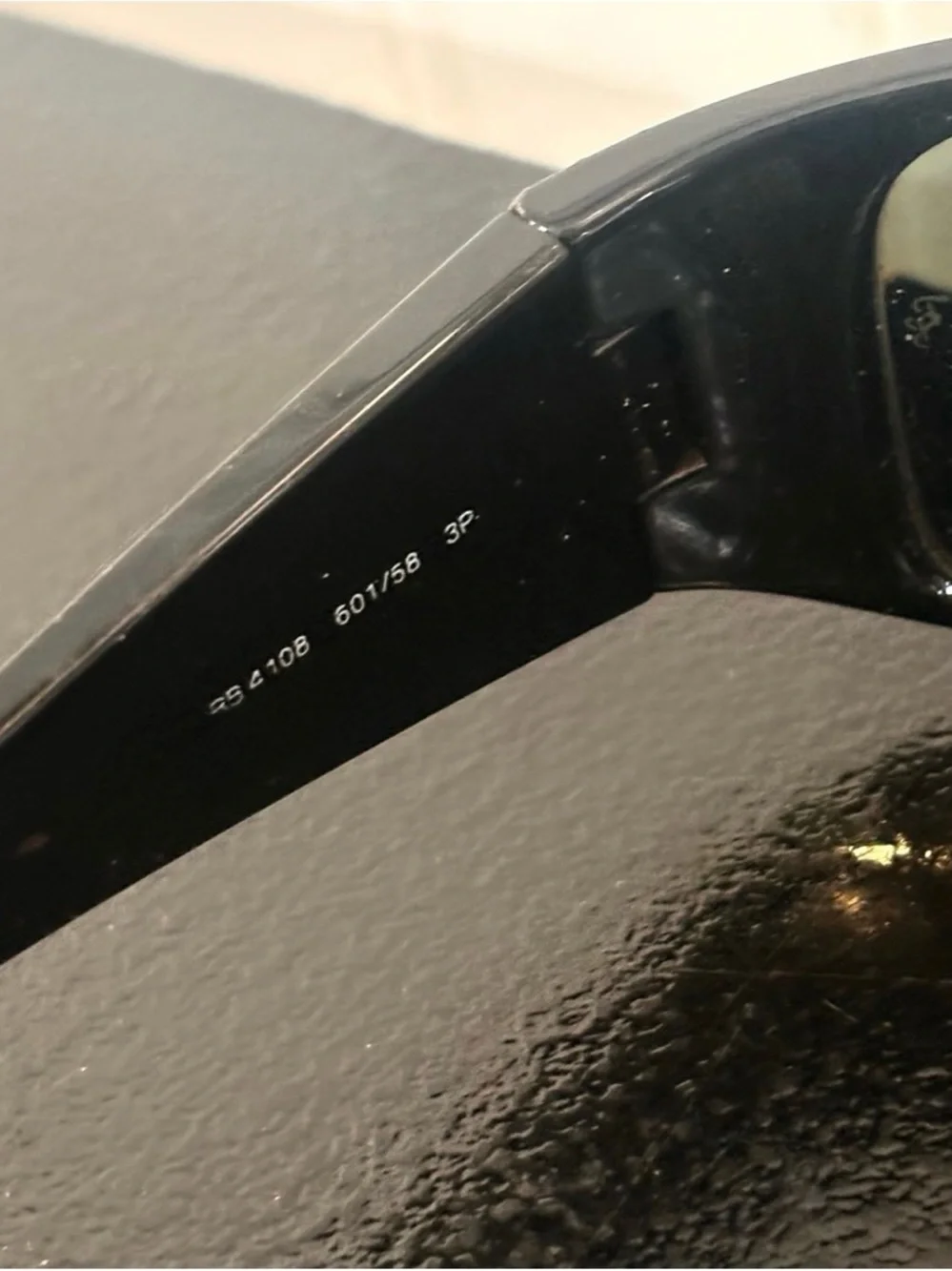 Ray Ban RB4108 601-S Sunglasses. Made in Italy poor condition